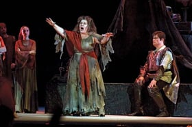 Performance-trovatore-Il-Giuseppe-Verdi-2011